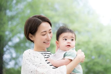 Happy patient after successful Mini-IVF treatment