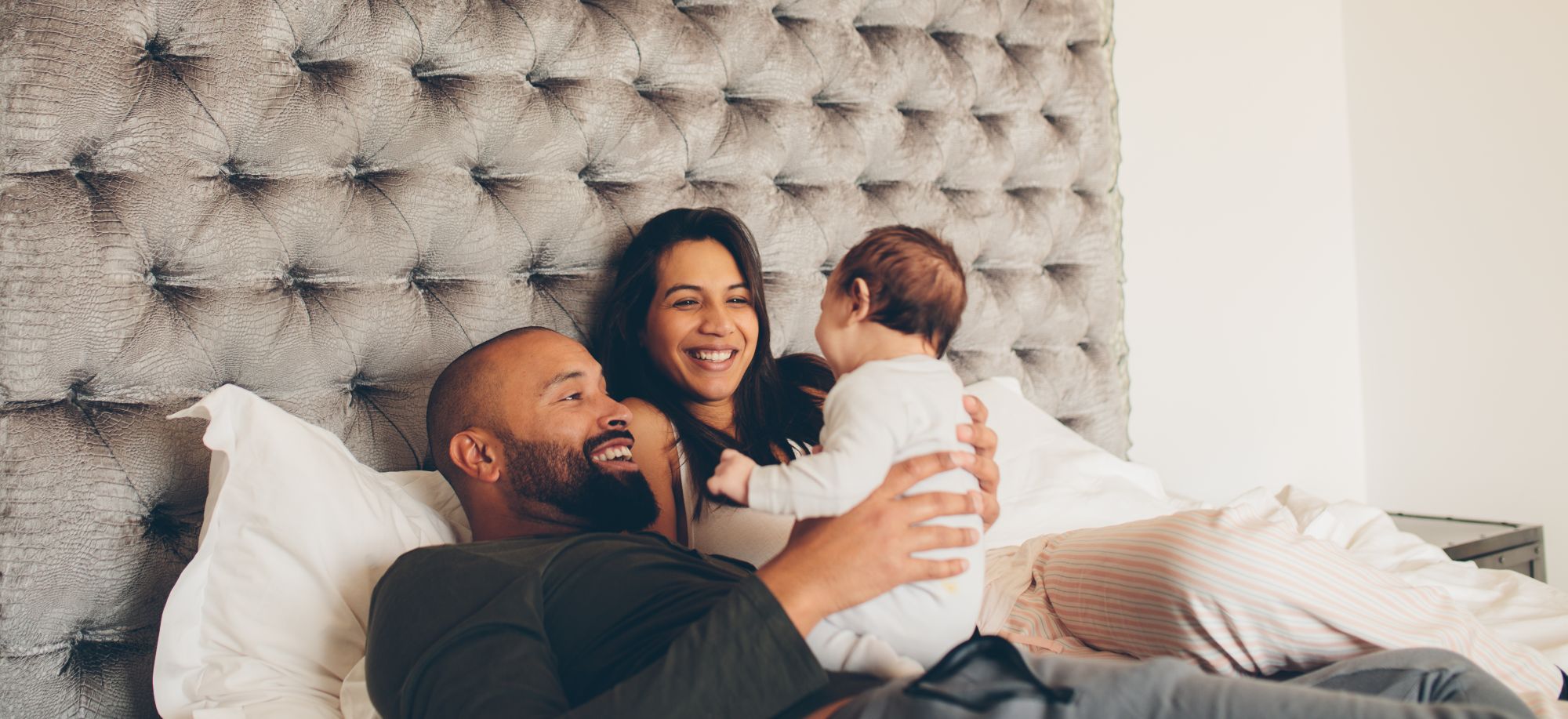 Doctor discussing treatment options with hopeful couple